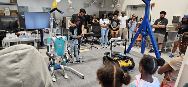 Igniting Young Minds in the NC A&T Innovation Lab